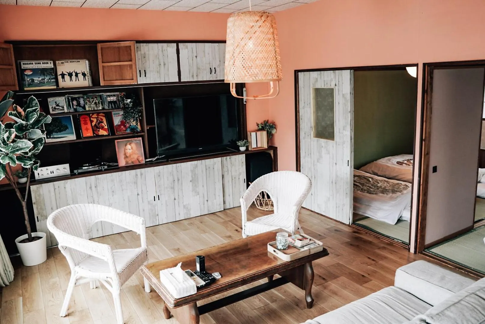 Tipy Records Inn House Odawara